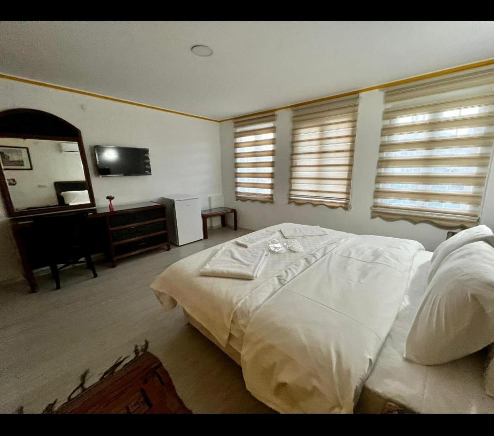 Tag Otel *