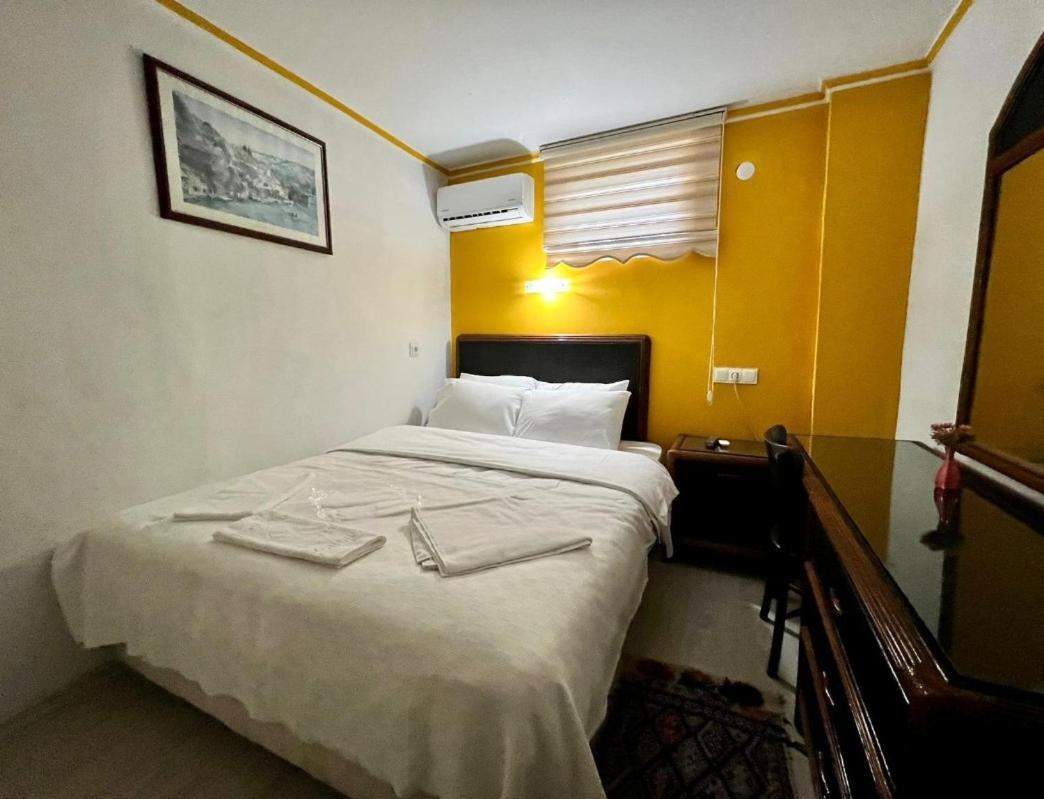 Tag Otel *