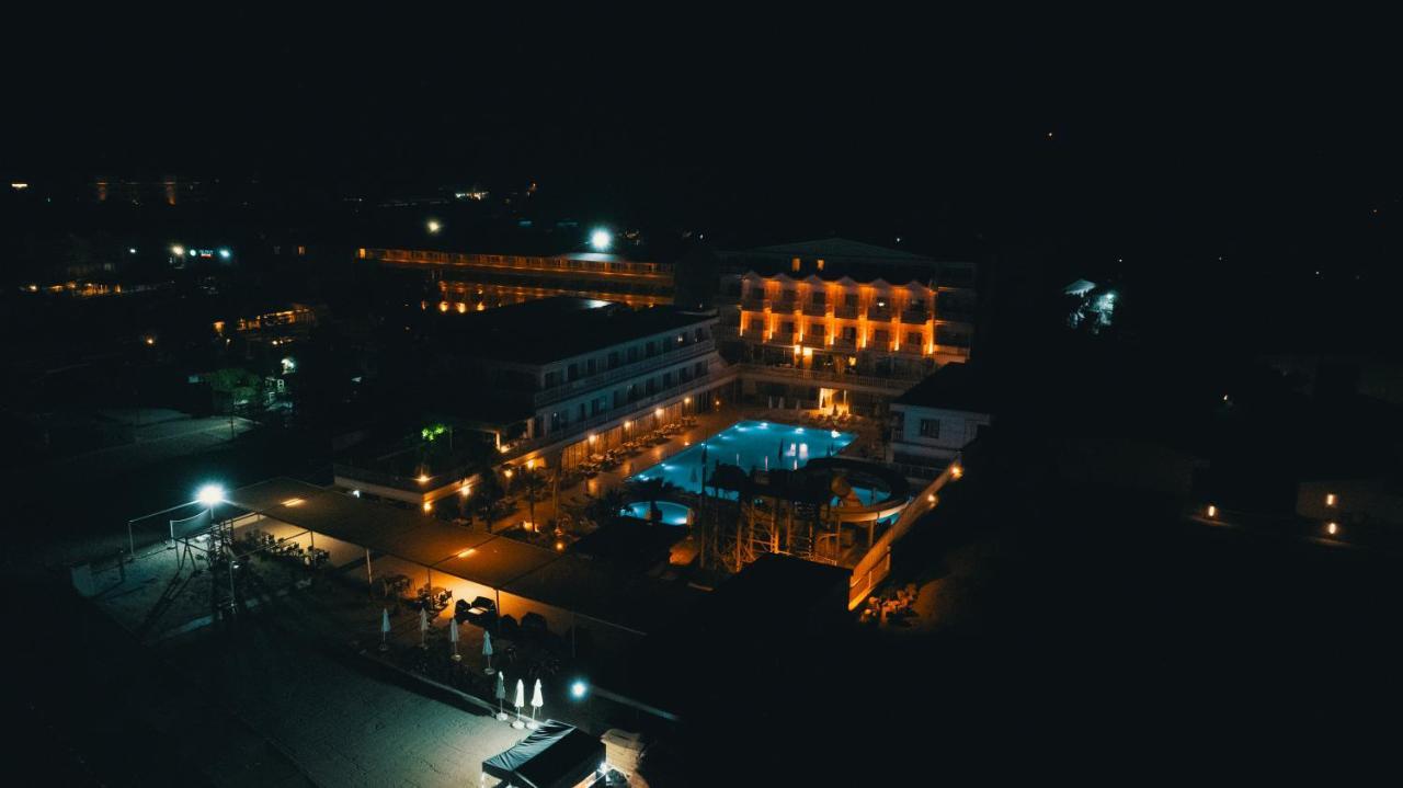 Sl La Perla Kemer * Antalya