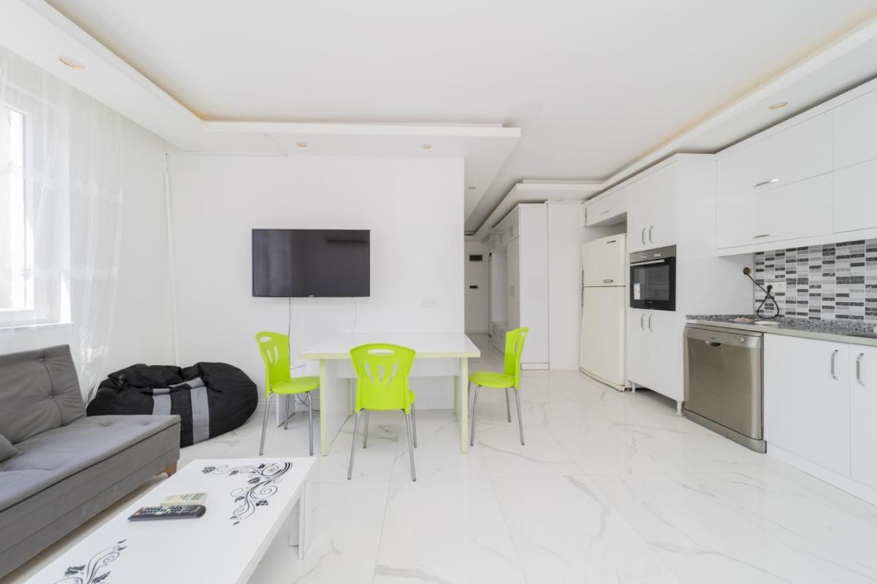 Apartment Furnished Flat W Balcony 2 Min To In Antalya