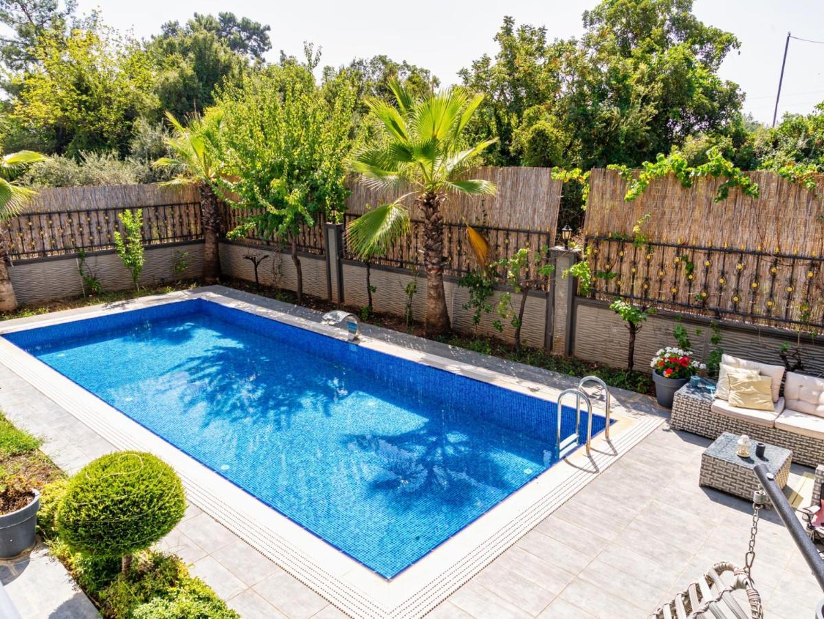 Lux W Balcony Pool Sauna Garden In Villa Antalya