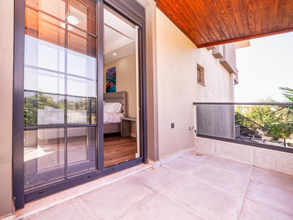 Villa Lux W Balcony Pool Sauna Garden In