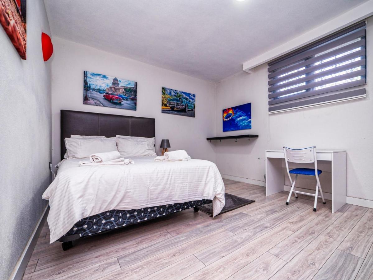 Lux W Balcony Pool Sauna Garden In *