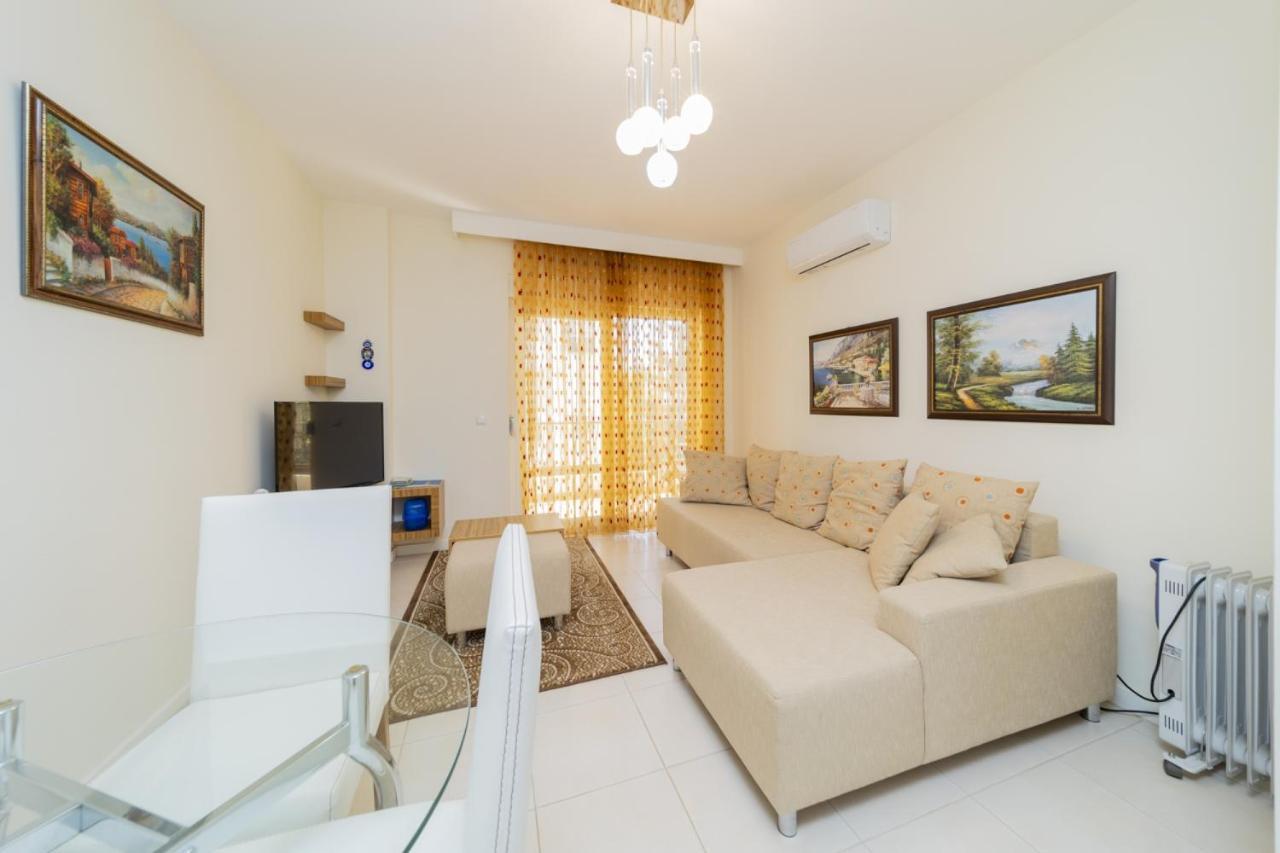 Apartment Flat W Pool Garden And Balcony 7 Min To Beach Antalya