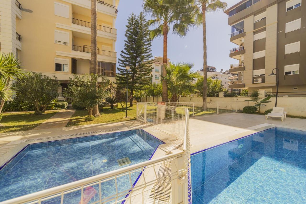 Flat W Pool Garden And Balcony 7 Min To Beach Apartment Antalya