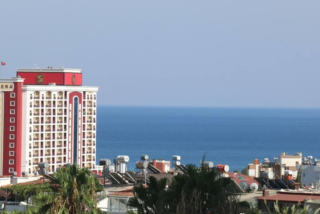 Deniz Manzarali Genis Daire Daire Antalya