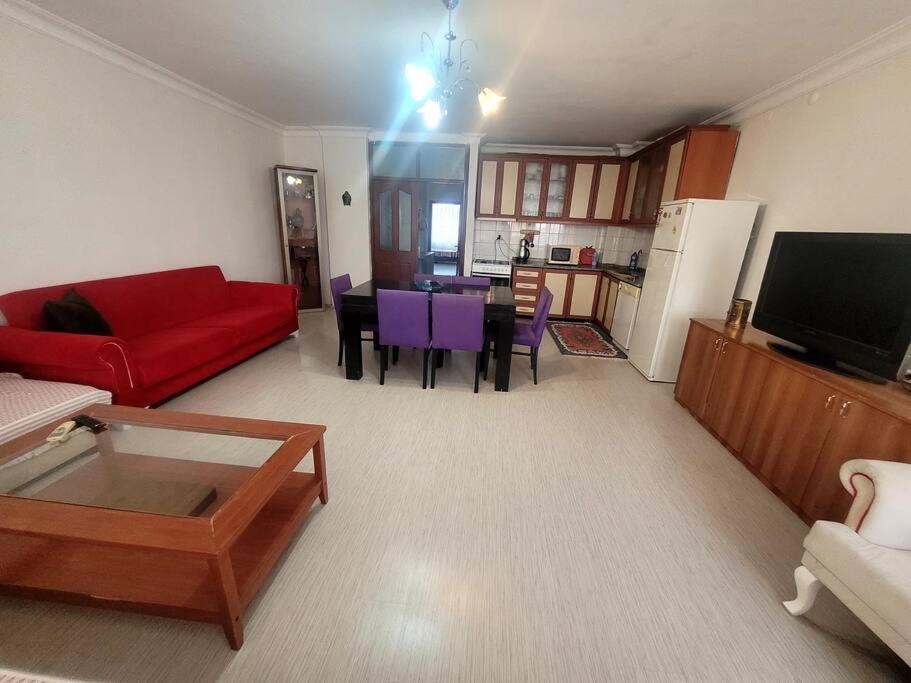 Deniz Manzarali Genis Daire Daire Antalya