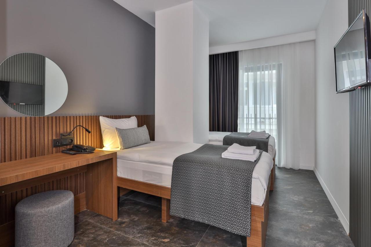 Otel Wolf Of The City & Spa *