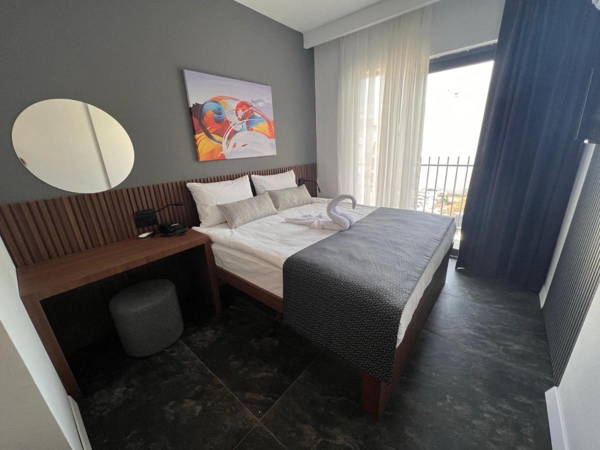 Otel Wolf Of The City & Spa
