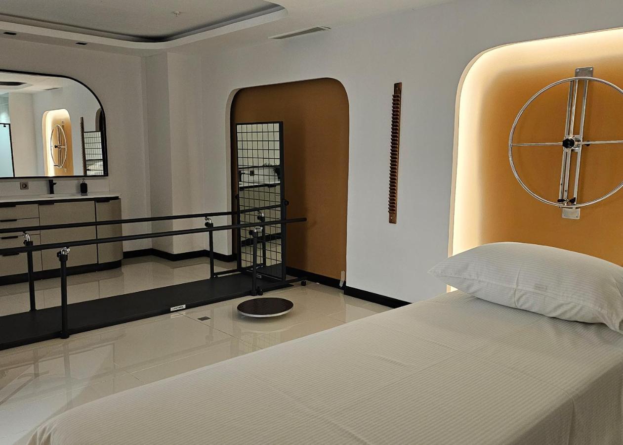 Medworld Cosmos Health & Rehabilitation Center Otel Antalya