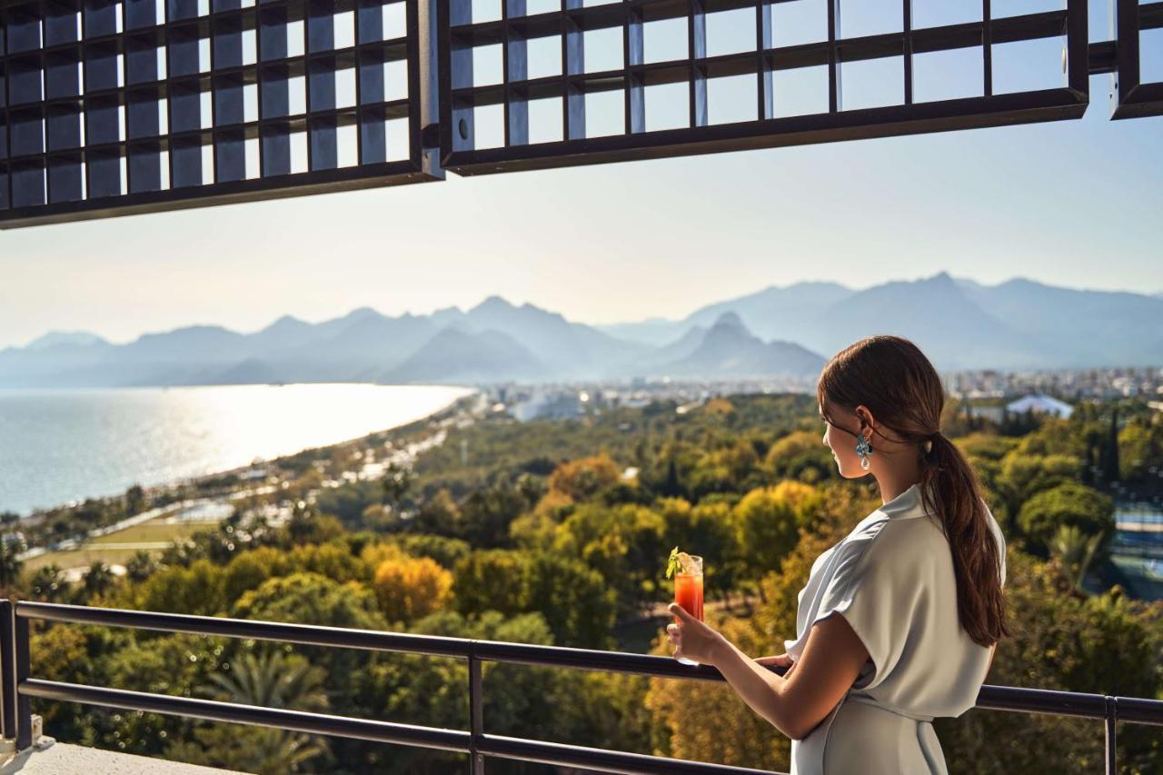 Otel Rixos Downtown - The Land Of Legends Access