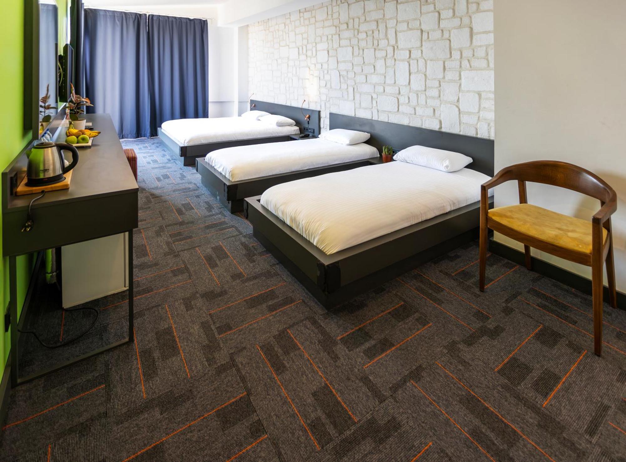 Hotel Mene