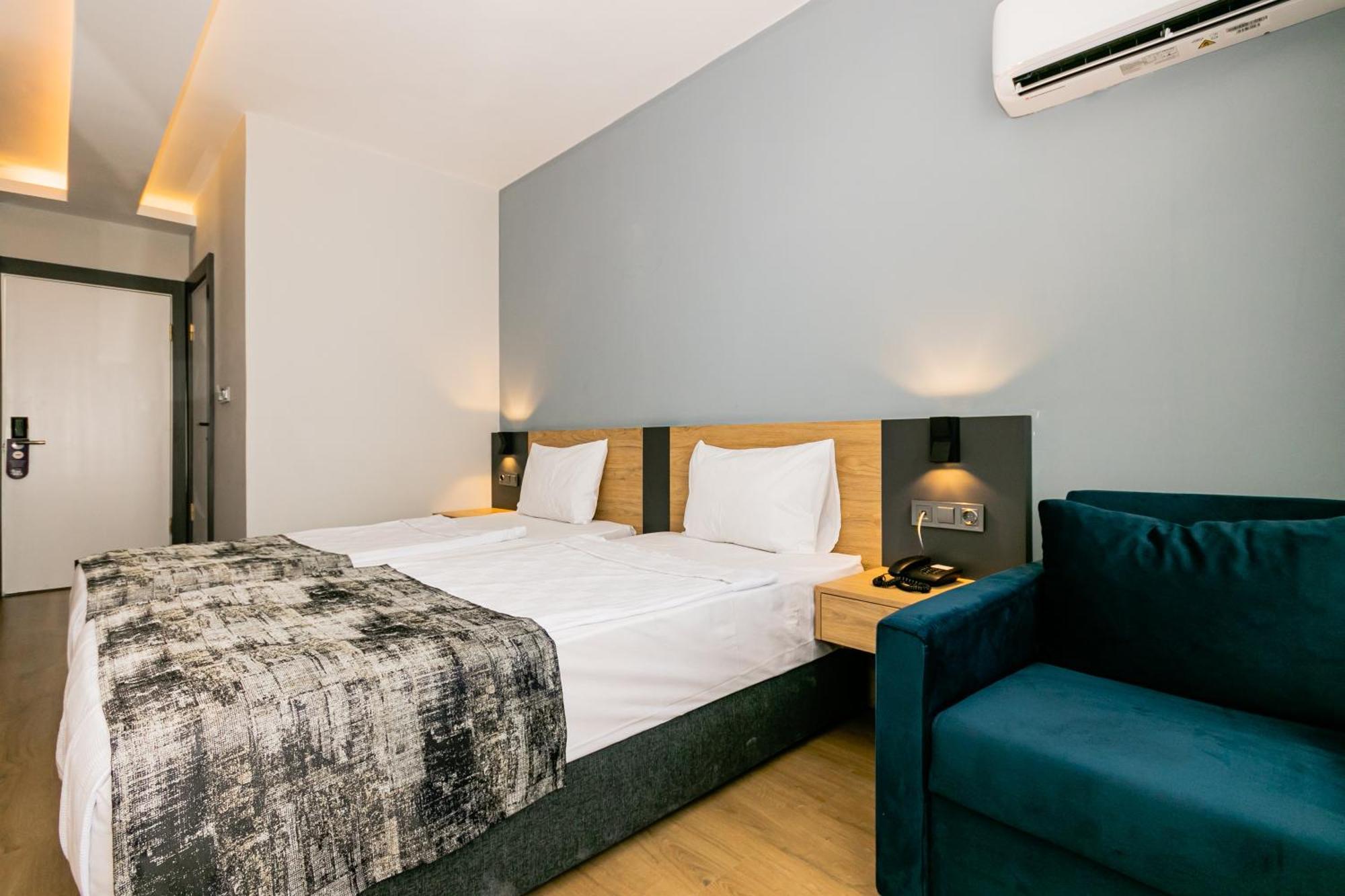 Hotel Lara World Antalya