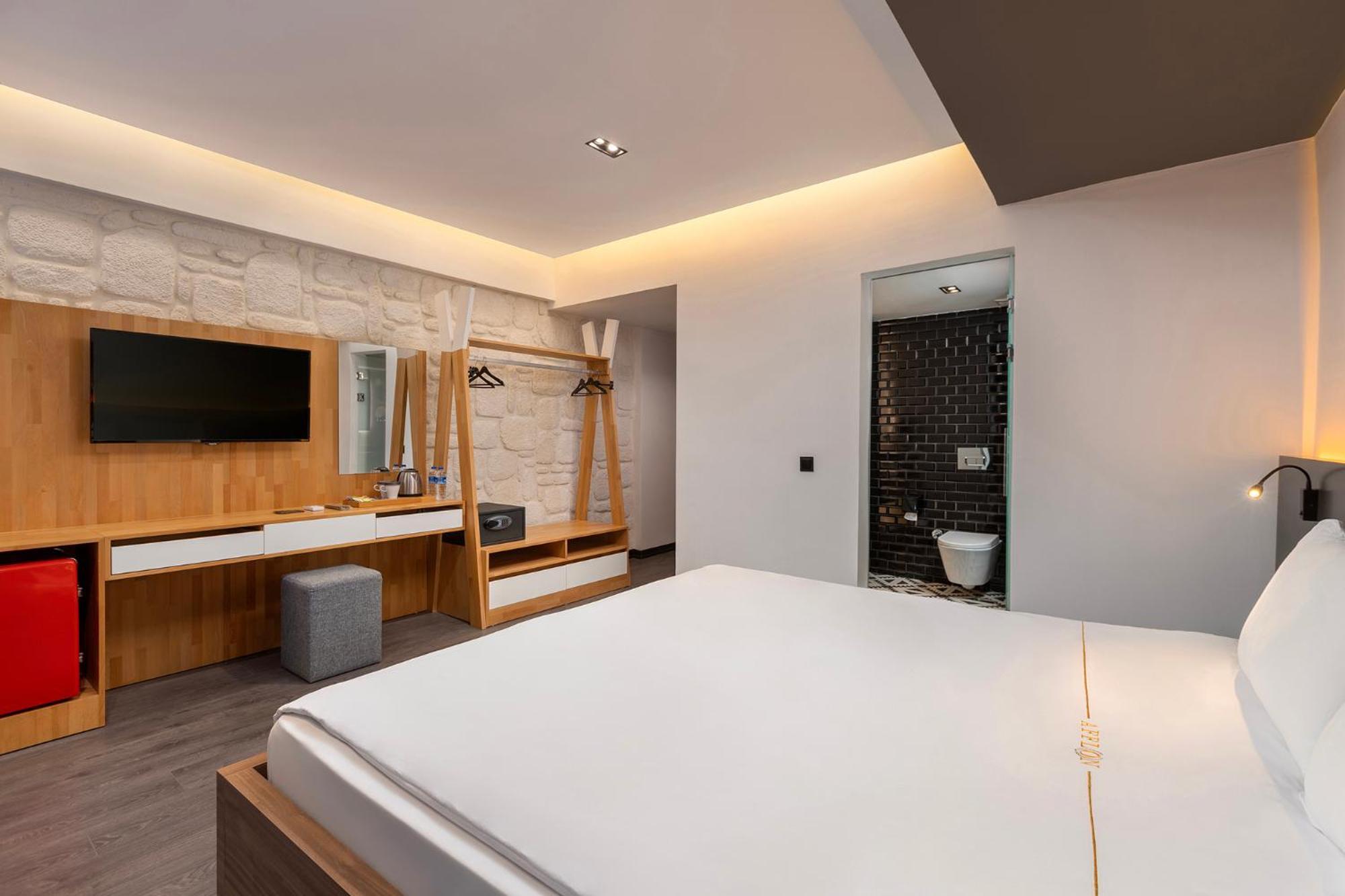 Afflon Loft 3*