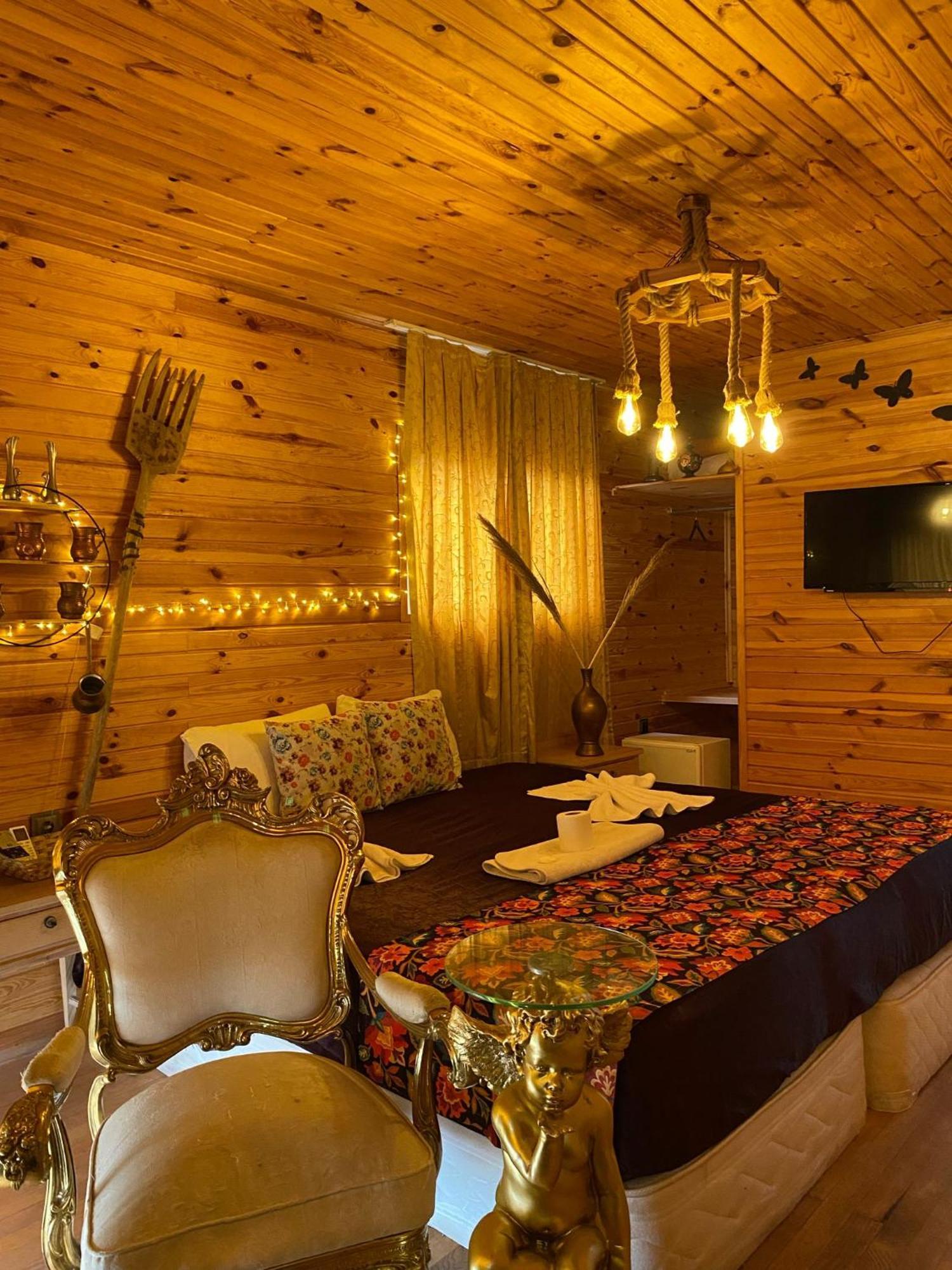 White Country Boutique Otel