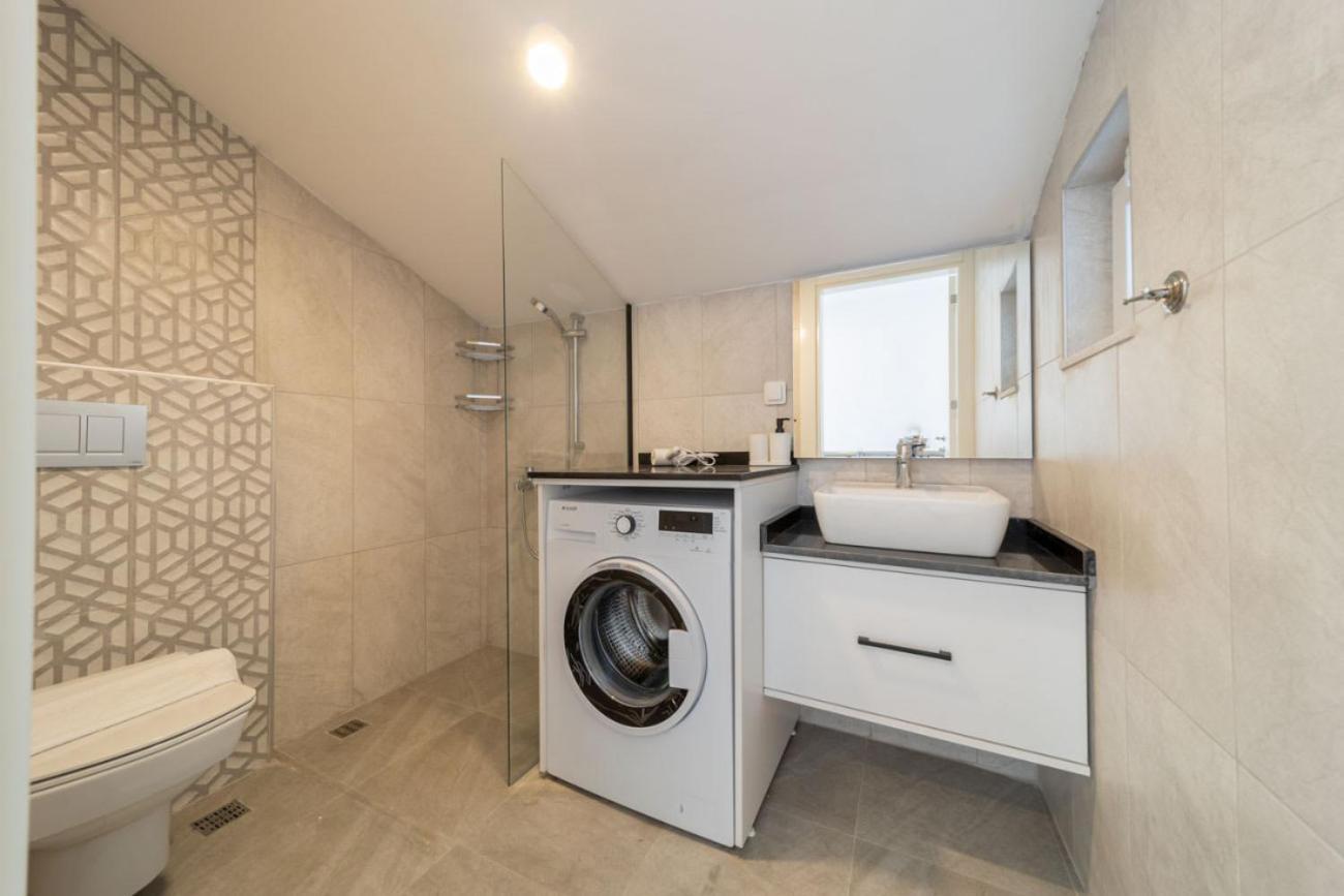 Apartment Central Flat With Terrace And View In Muratpasa *