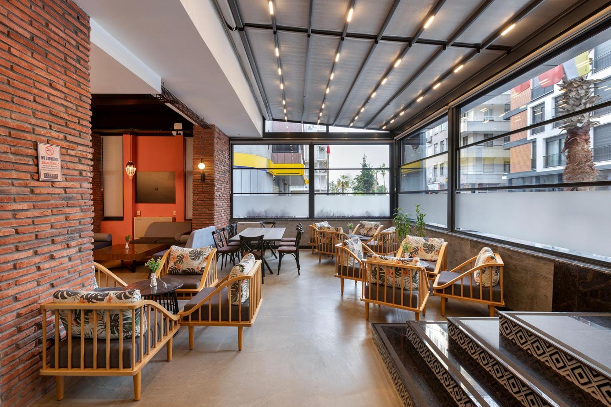 Afflon Loft 3*