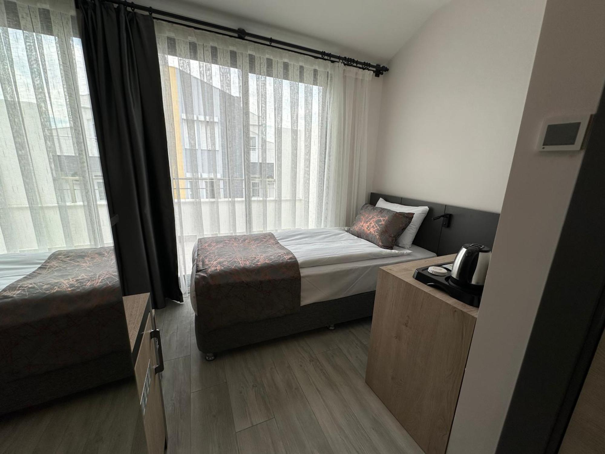 Irenic Hotel