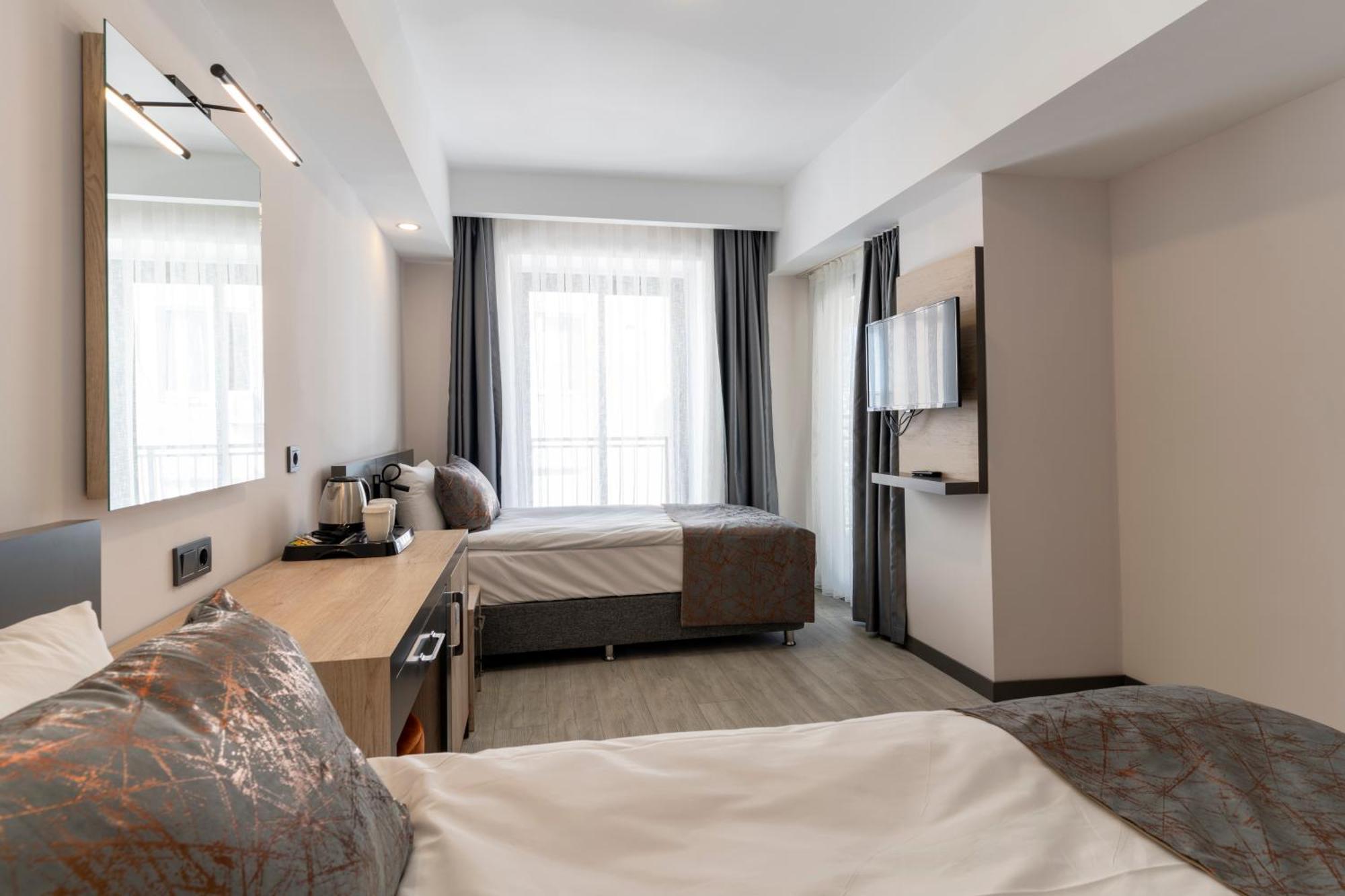 Irenic Hotel