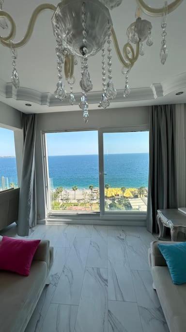 Apartment Konyaalti Denizin Ustunde Gemi Ev Antalya
