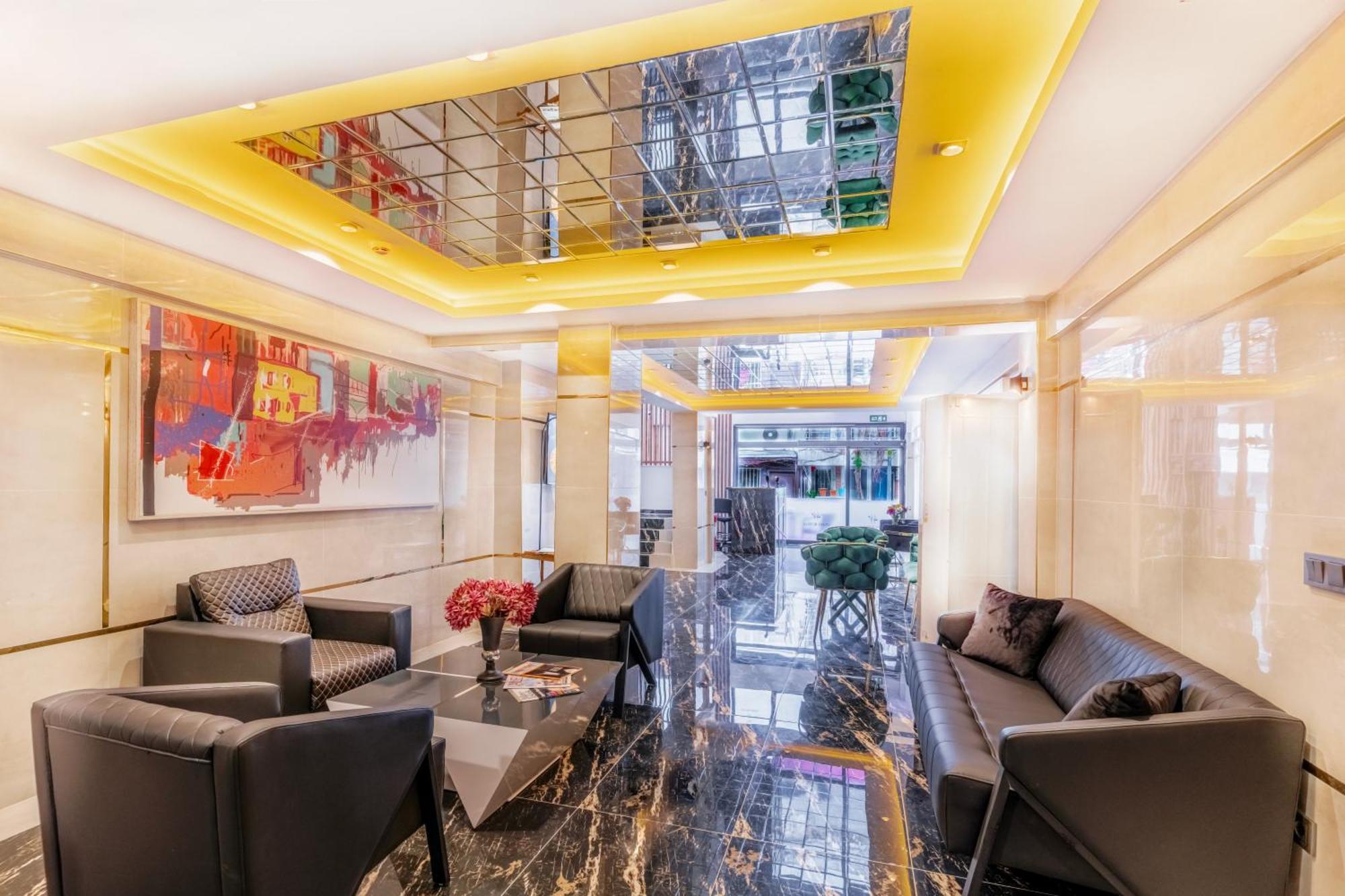 Olsen Hotel *