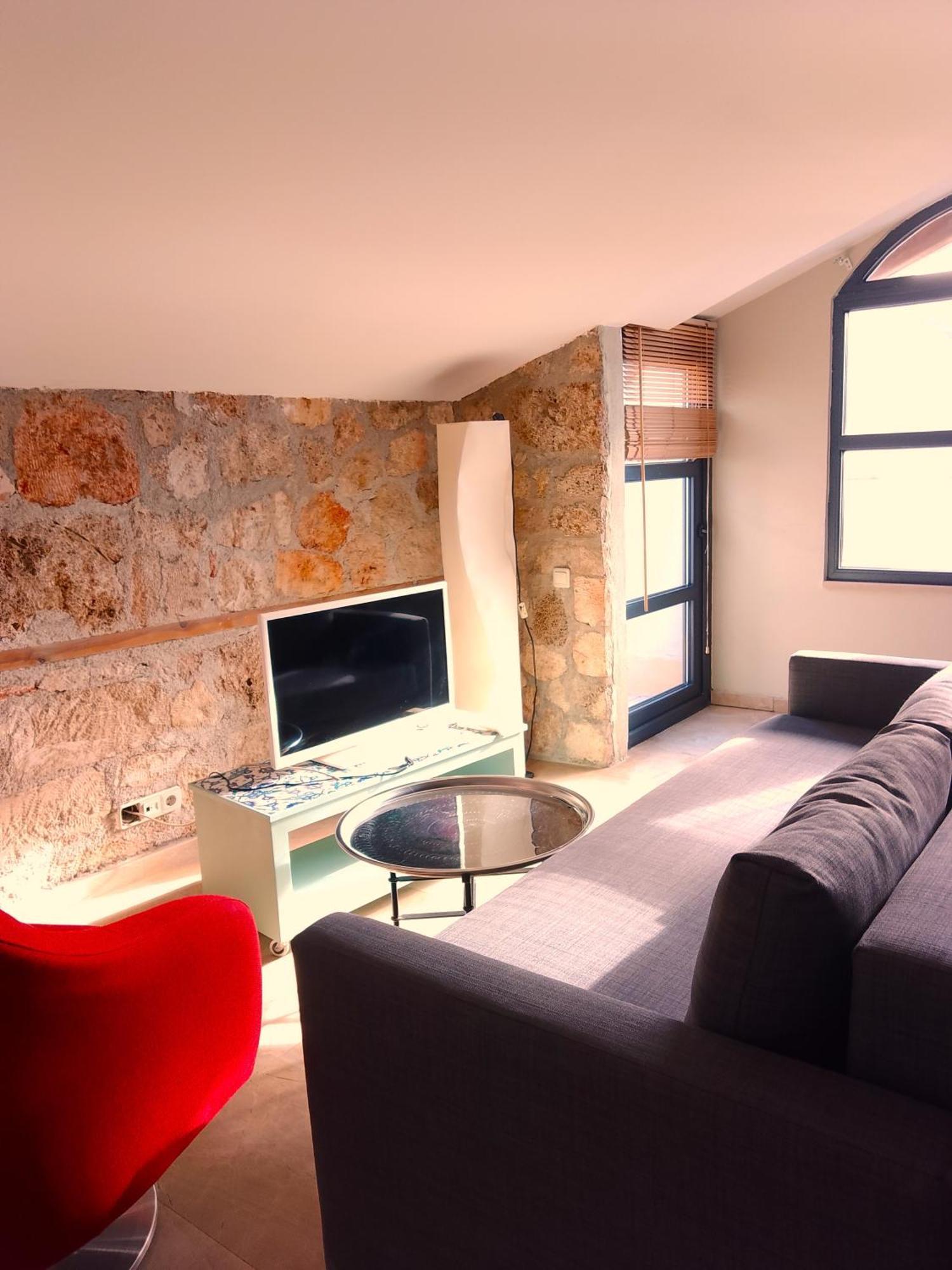 Spectacular Penthouse With Terrace Near Hadrian's Gate Homestay Antalya