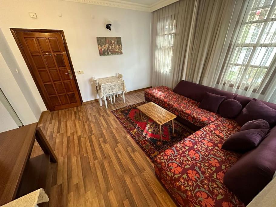 Sultan Suite, Entrance Floor Apartment