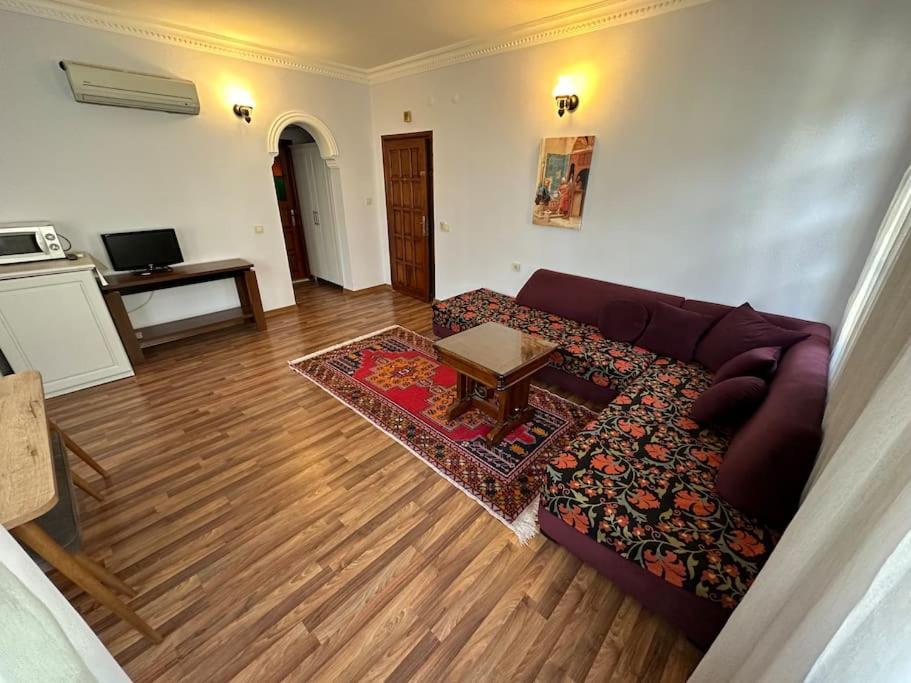Pasha Suite, Floor Apartment *