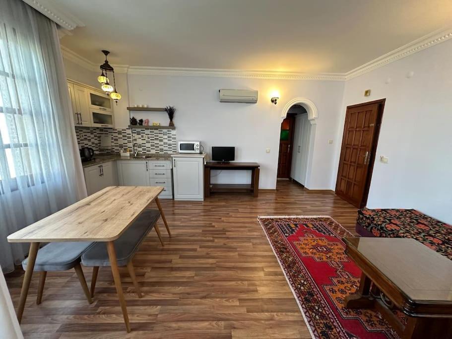 Pasha Suite, Floor * Antalya