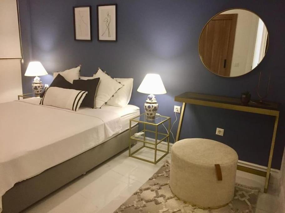 Center Of Old Town,2+1 Flat With Garden Apartment