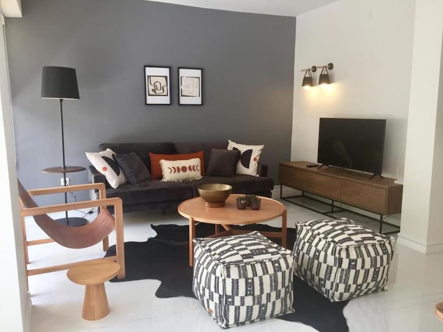 Apartment Center Of Old Town,2+1 Flat With Garden
