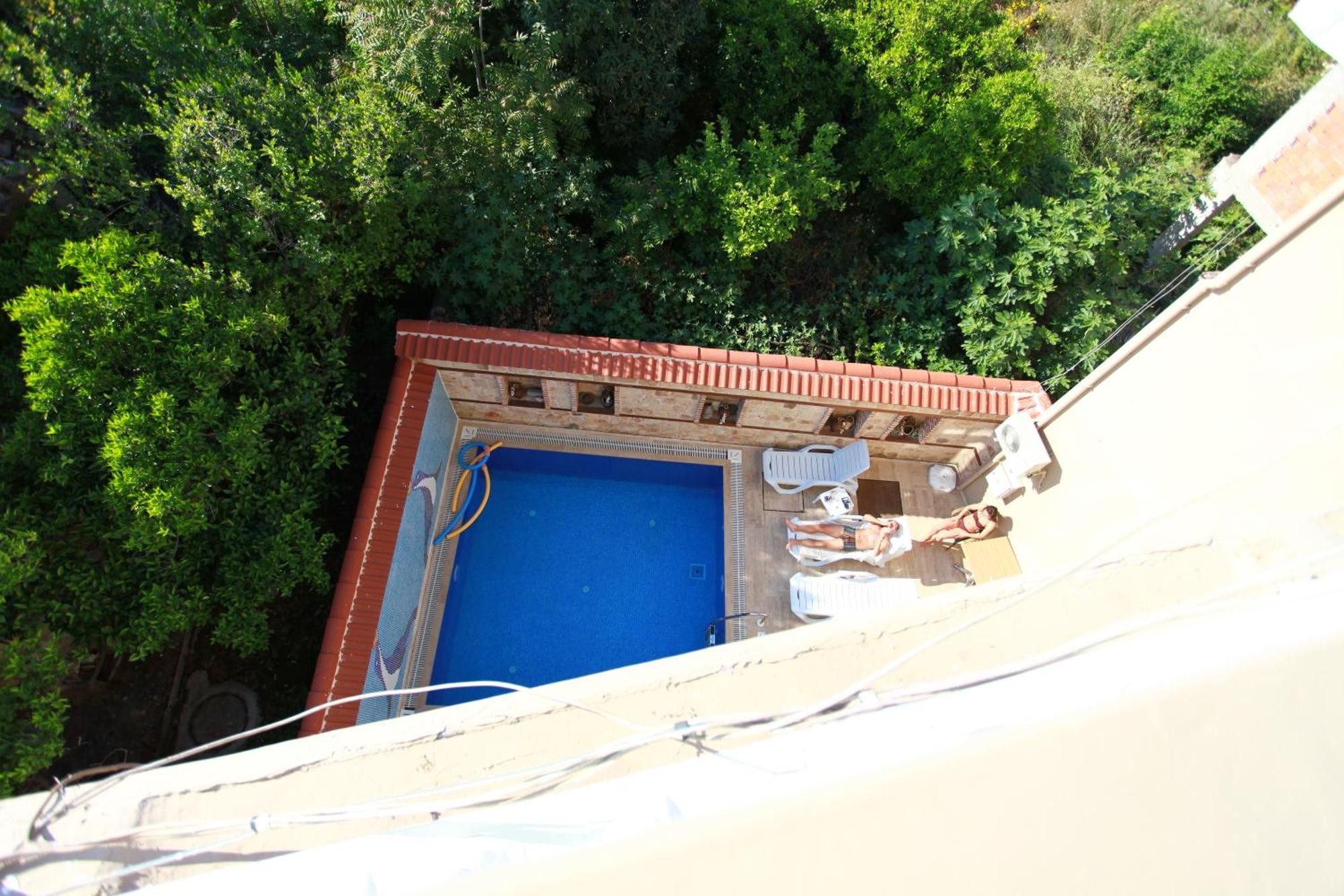 Bacchus Guest house