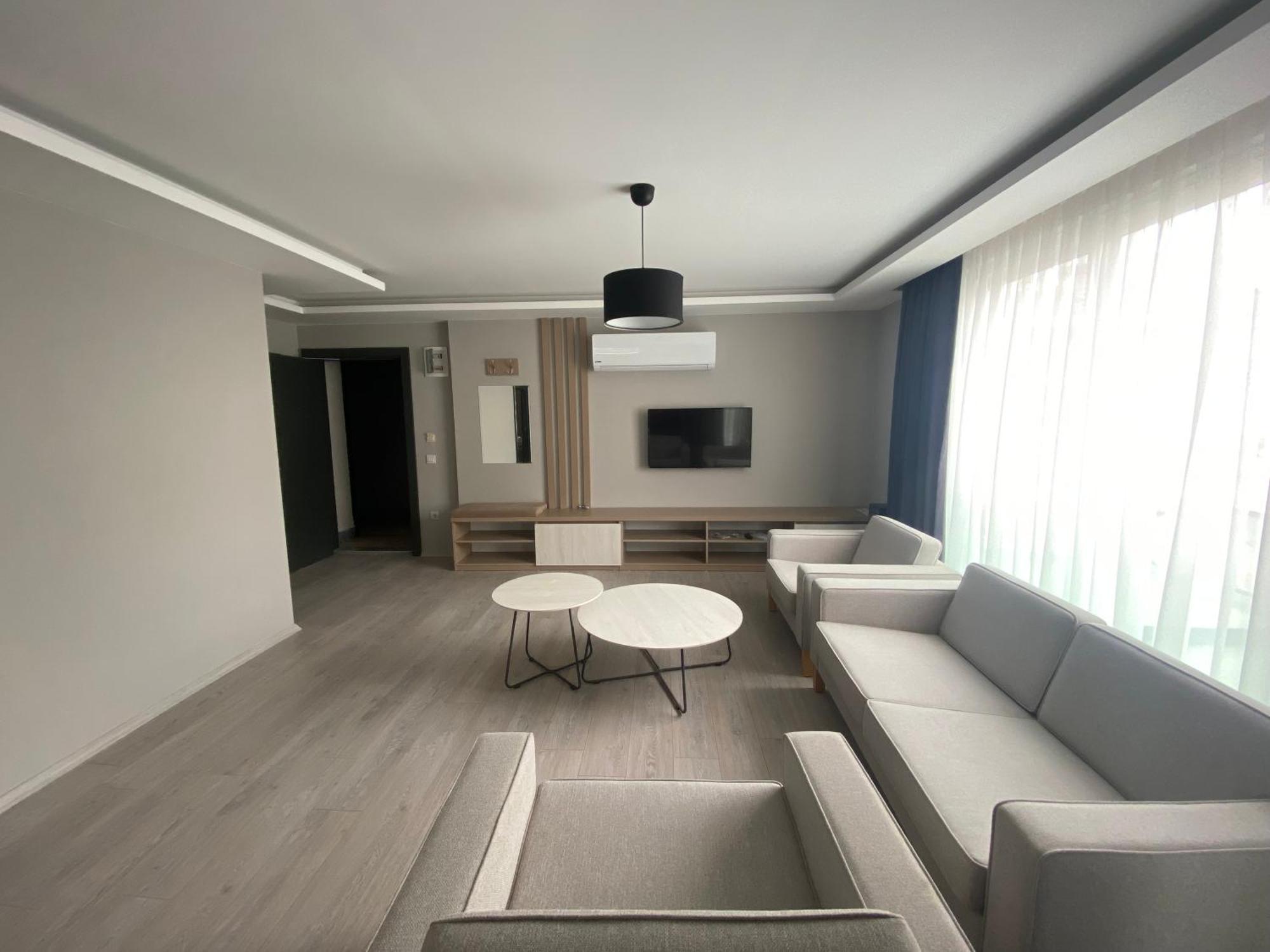 Apartment Via