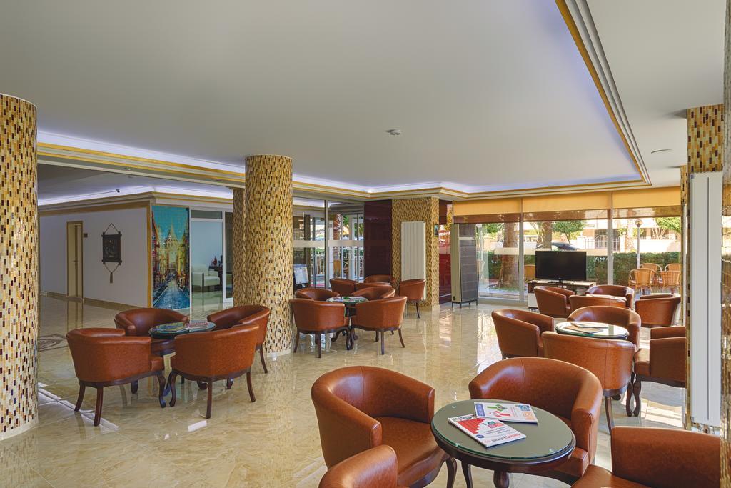 Zel Hotel 3*
