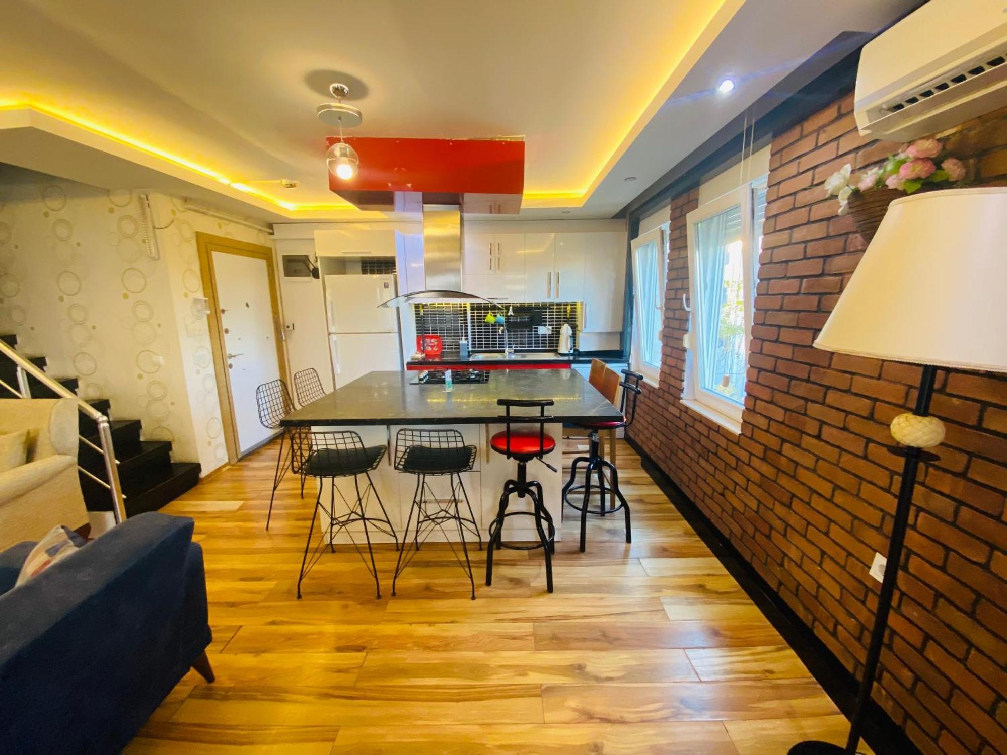 Apart Otel Royal Loft 4*