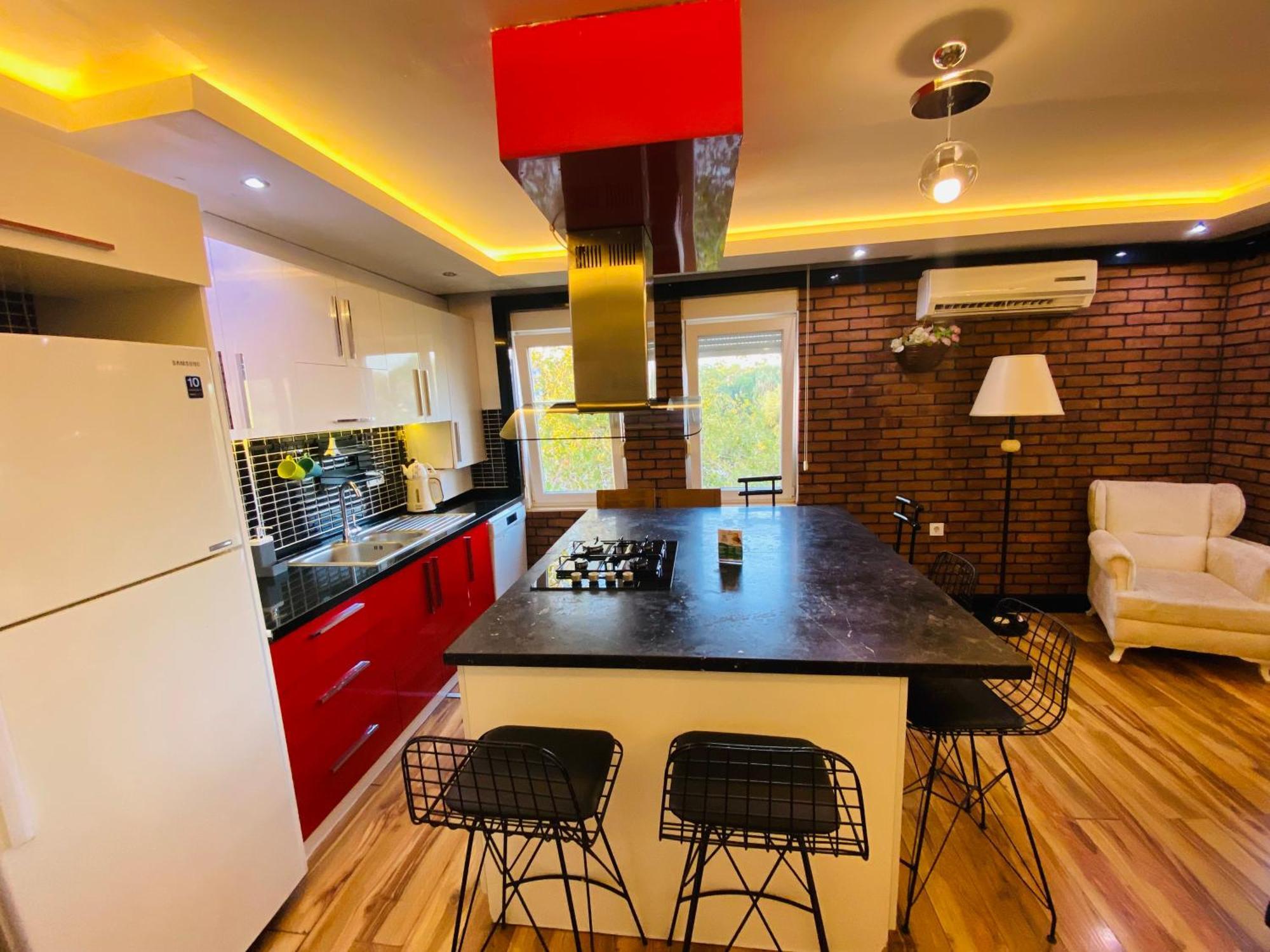 Apart Otel Royal Loft 4*