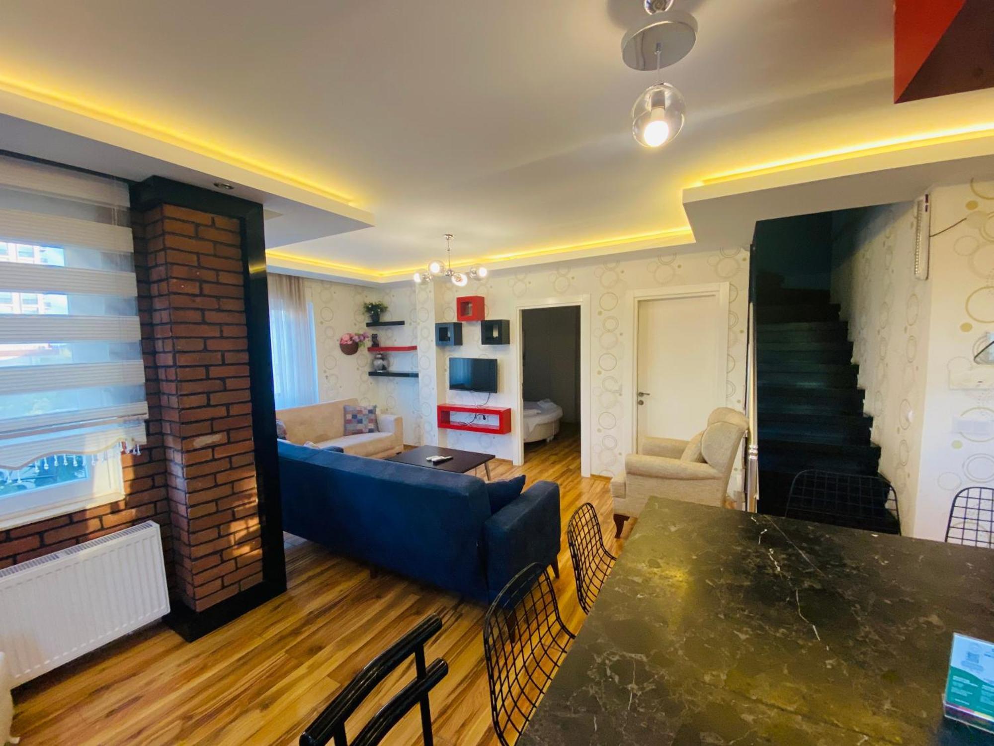 Royal Loft