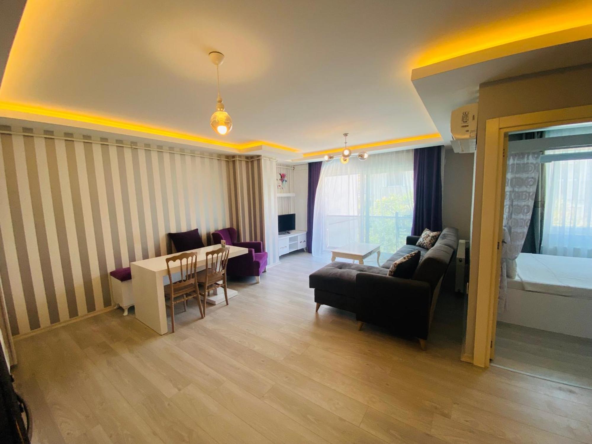 Apart Otel Royal Loft 4*