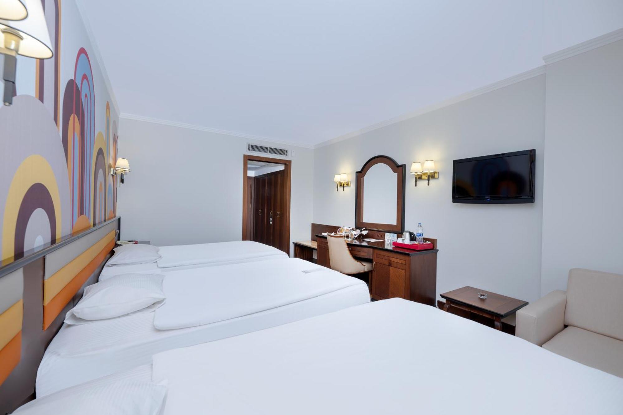 Megasaray Westbeach Hotel 5*