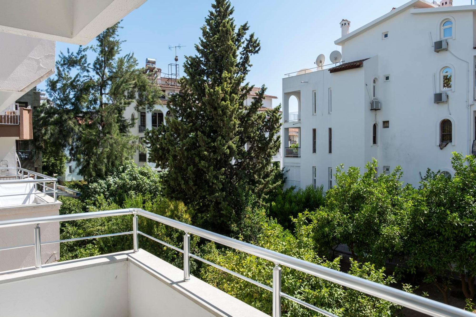 Peramis Apart Antalya