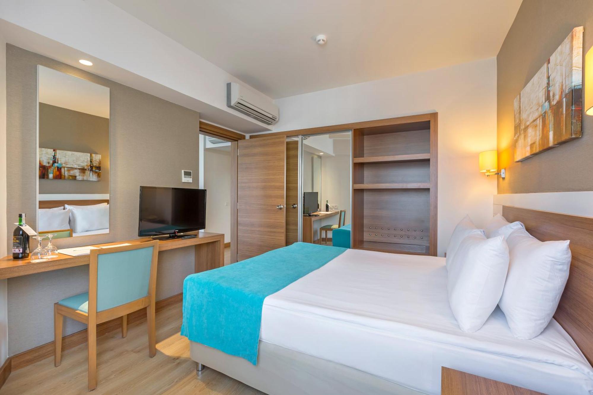 Grand Park Lara Hotel Antalya