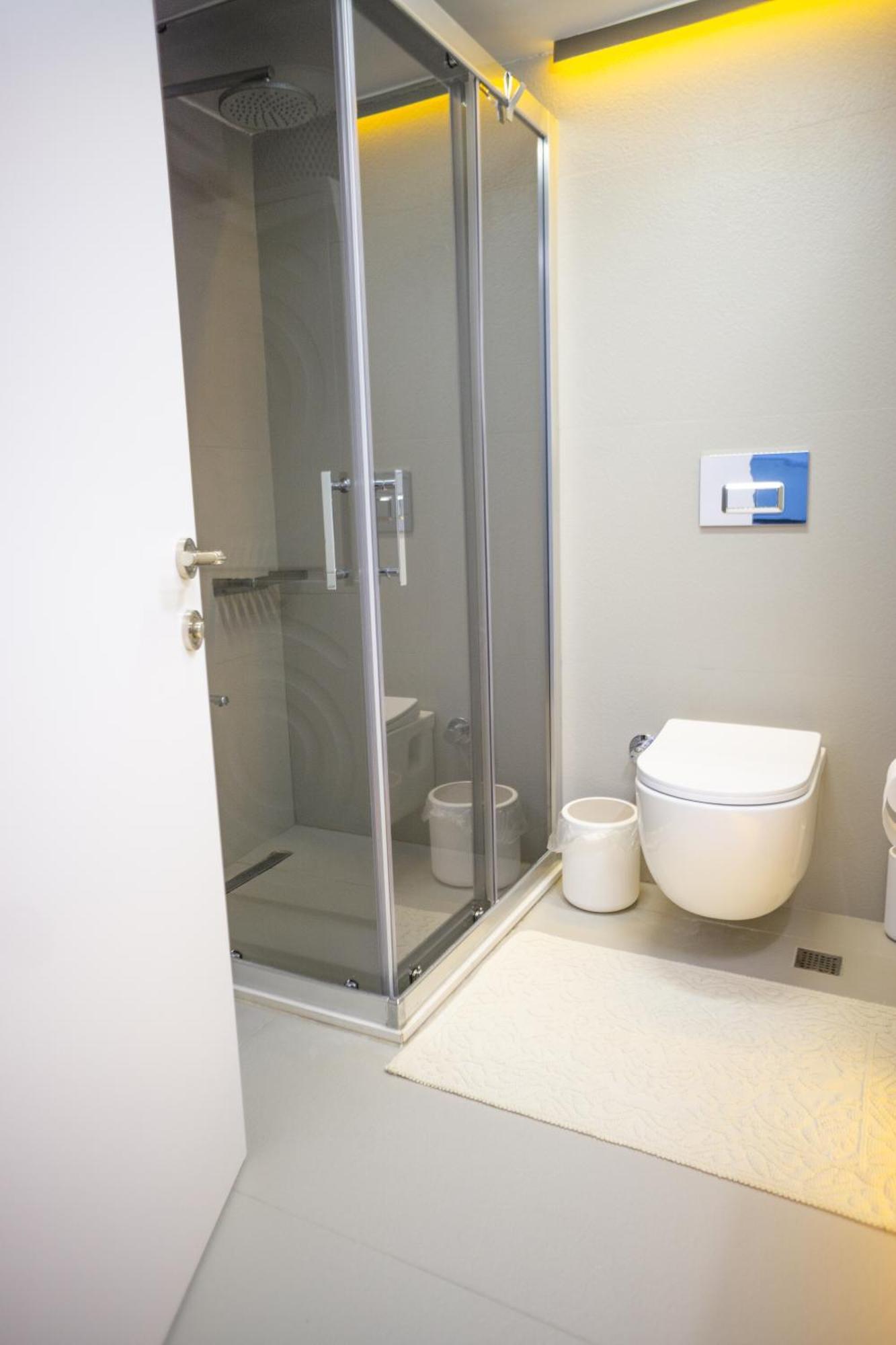 Downtown Oasis - Spacious Modern 3-br Flat Near Beachpark * Antalya