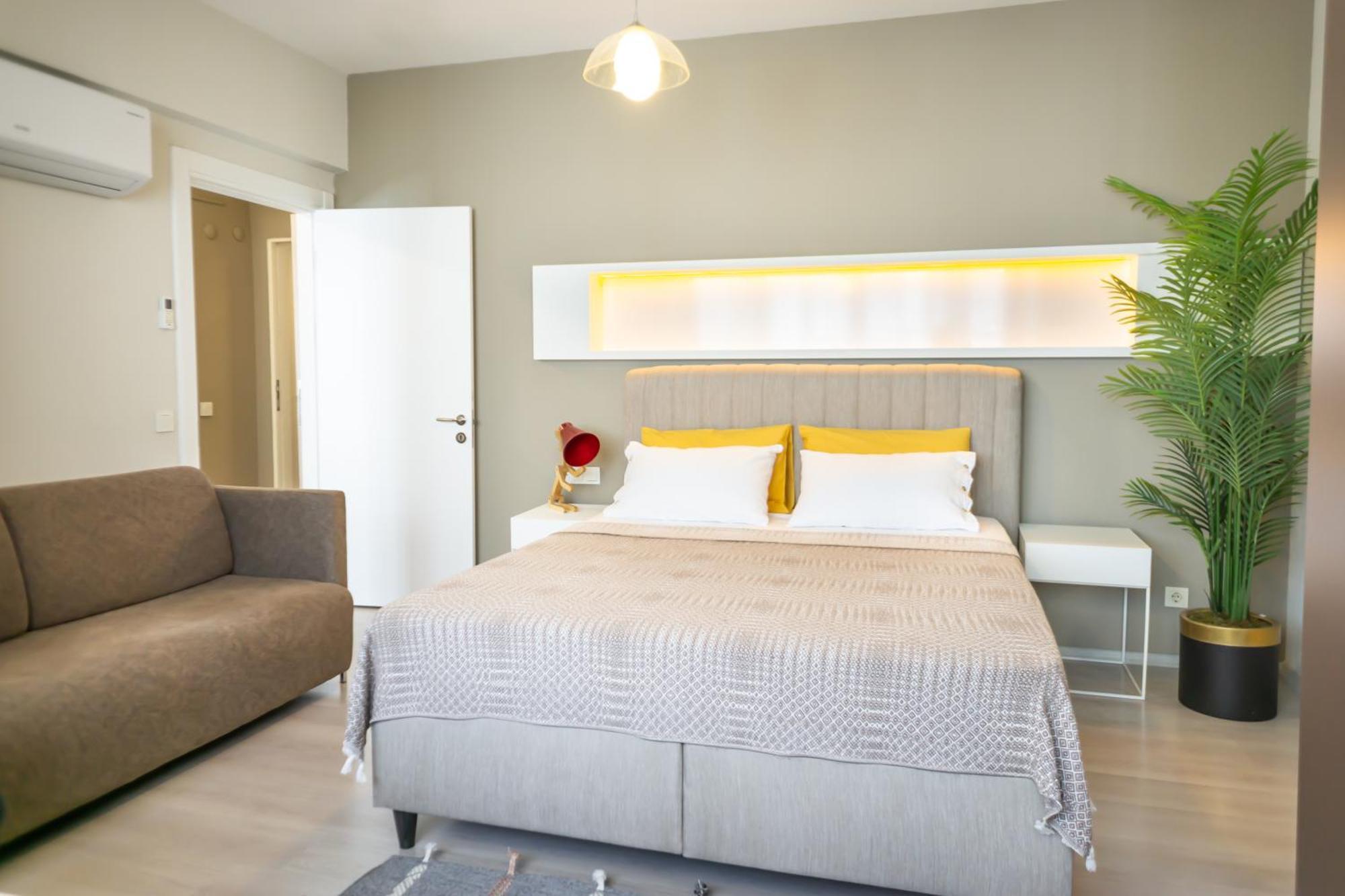 Downtown Oasis - Spacious Modern 3-br Flat Near Beachpark Apartment Antalya