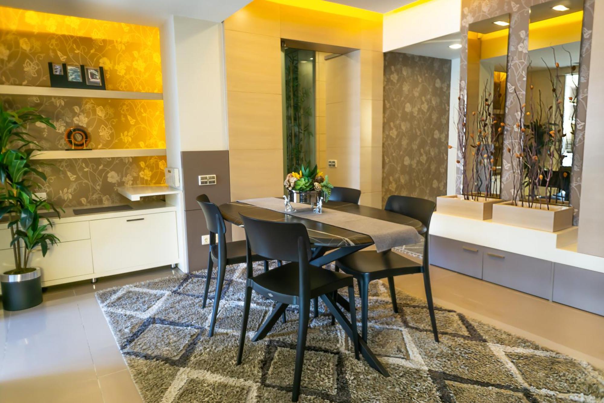 Downtown Oasis - Spacious Modern 3-br Flat Near Beachpark Apartment Antalya