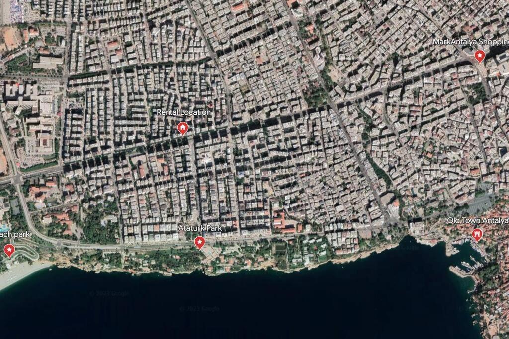 Downtown Oasis - Spacious Modern 3-br Flat Near Beachpark Apartment Antalya