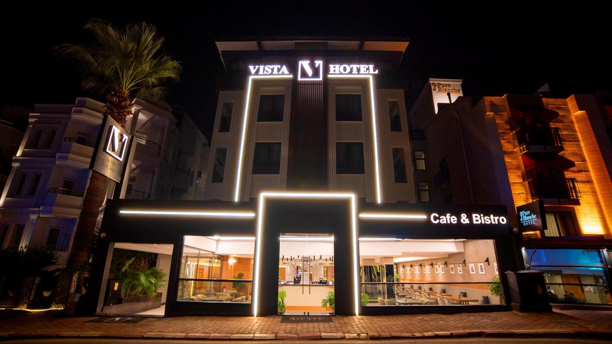 Hotel Lara Vista Suits & Spa *