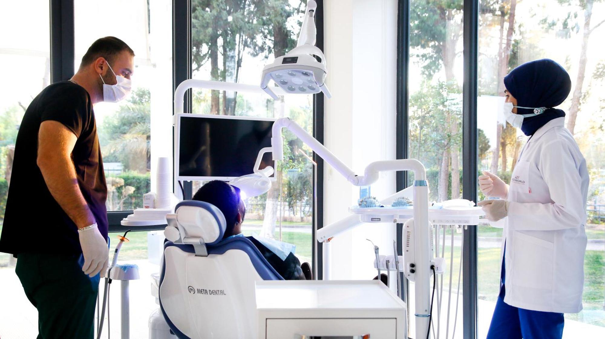 Medworld Cosmos Health & Rehabilitation Center Otel 5*