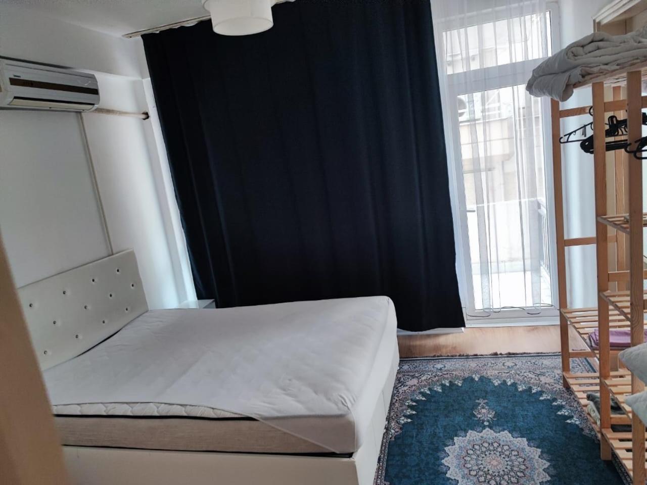 Central Location In The City Apartment *
