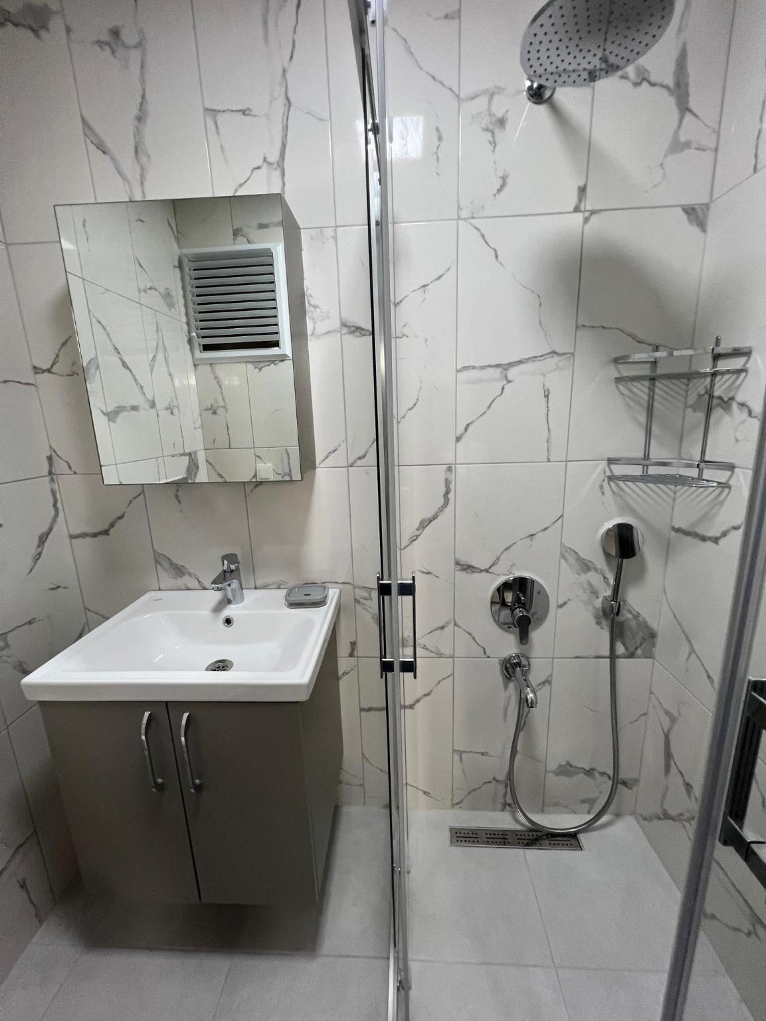 Elit Hotel
