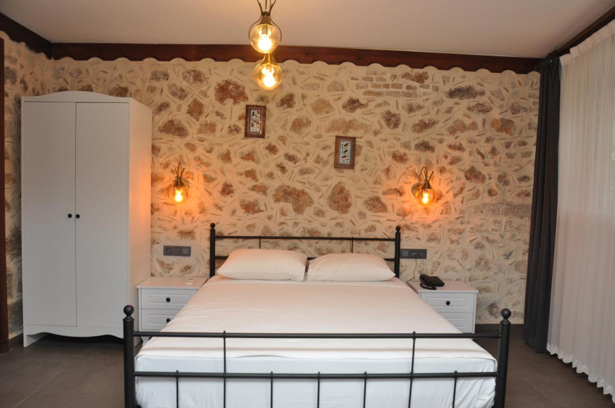La Casa Carina Bed & Breakfast Antalya
